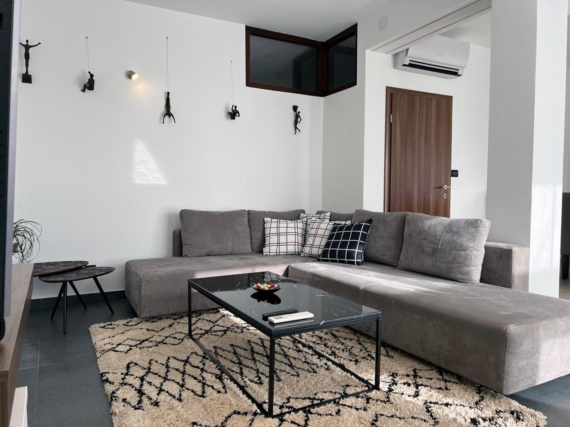 Apartment Spanjol Banjol Buitenkant foto